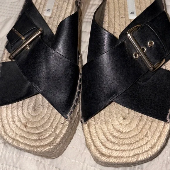 Zara Black Cross-Strap Espadrille Slides - Picture 2 of 4